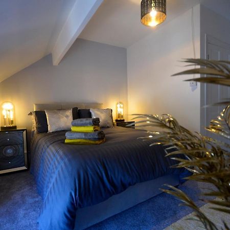 Heritage Holiday Accommodation Pembroke Dock Buitenkant foto